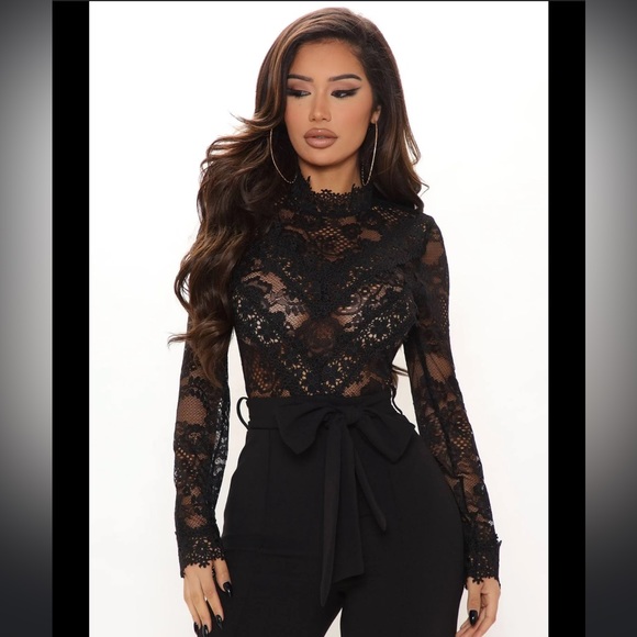 Lillian Lace Jumpsuit - Picture 2 of 10